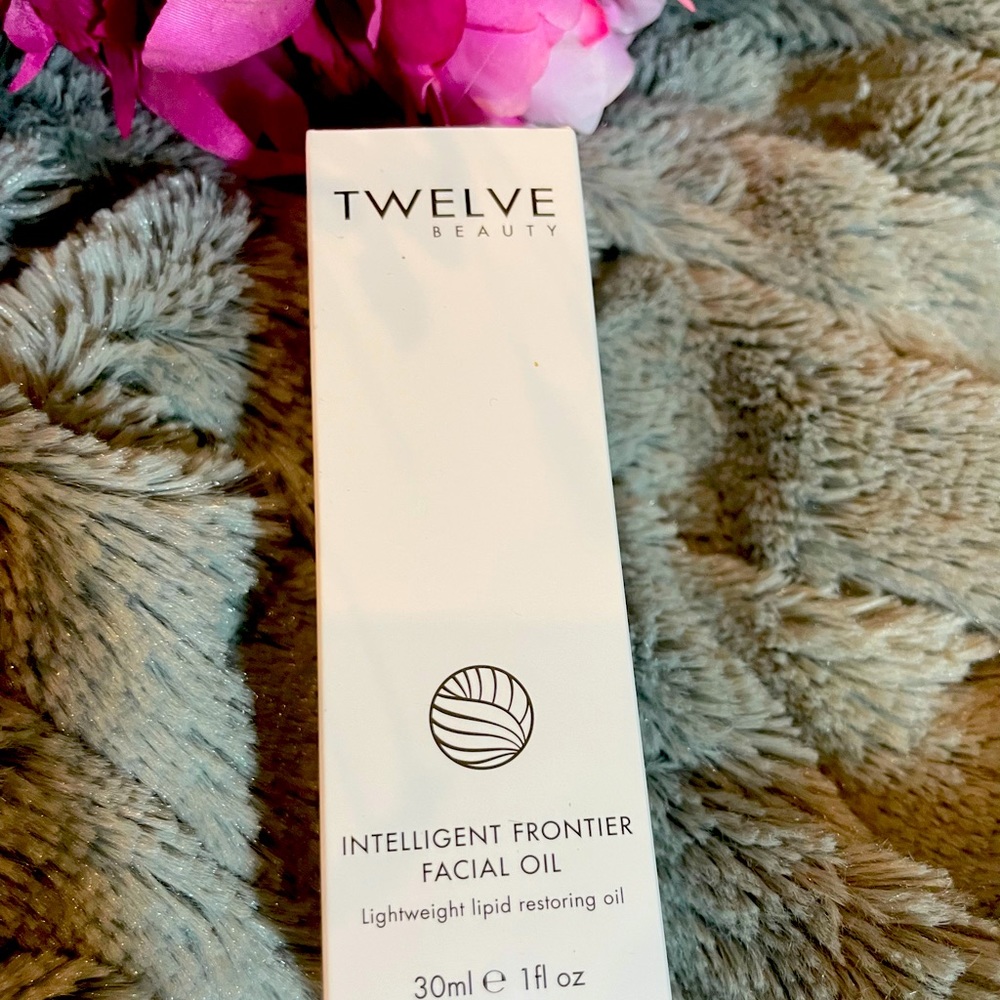 Twelve Beauty Intelligent Frontier Facial Oil
